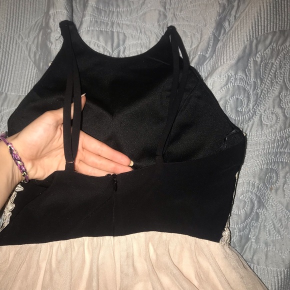 Windsor Black/ivory prom/pageant dress - Picture 4 of 5